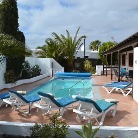 Vila Casa Terria *